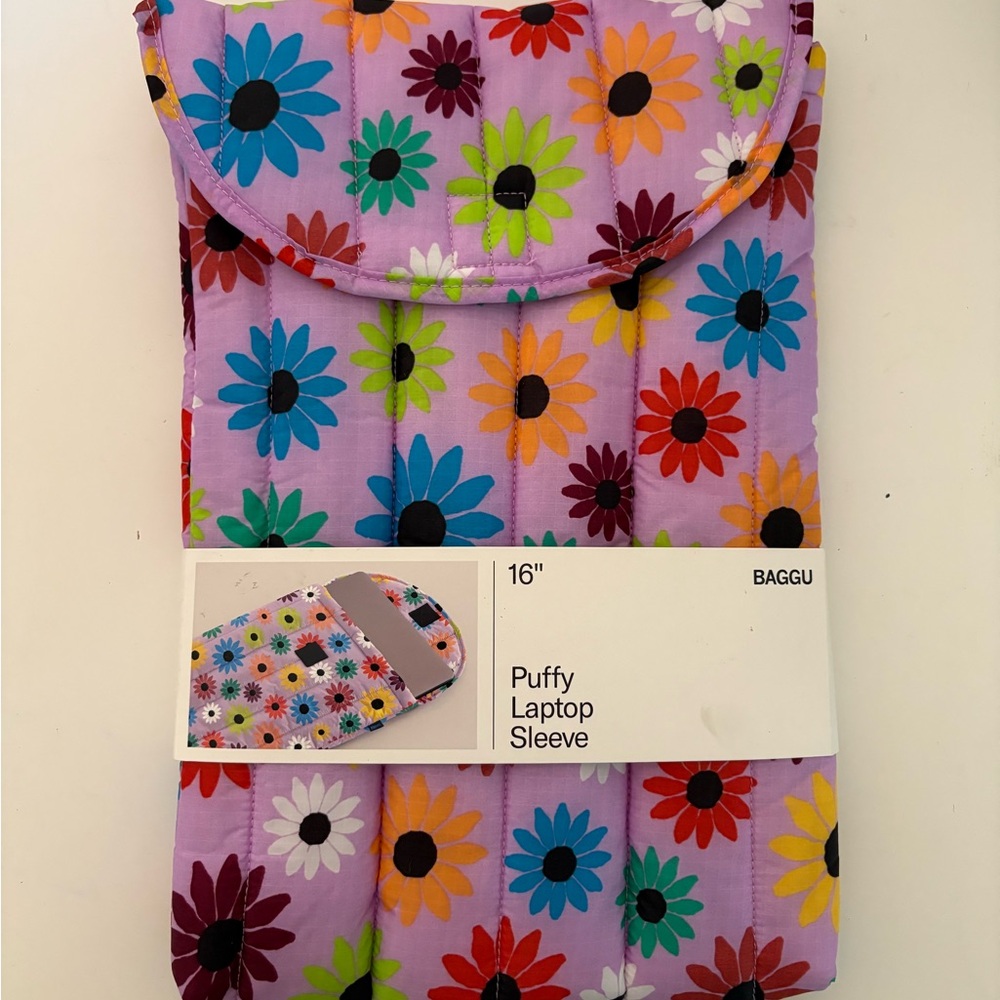 NWT BAGGU Puffy Nylon 16” Laptop Sleeve - Picture 2 of 13
